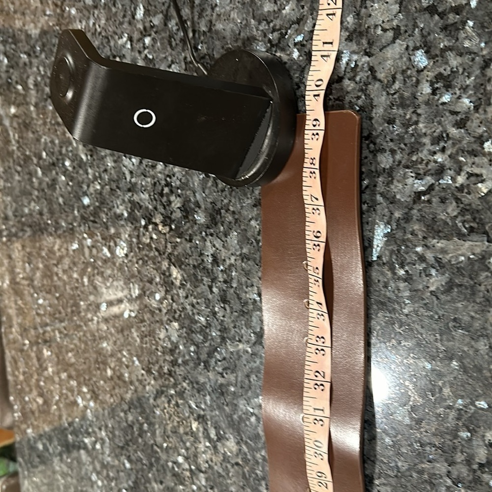 wide women  leatherbelt - Picture 5 of 7